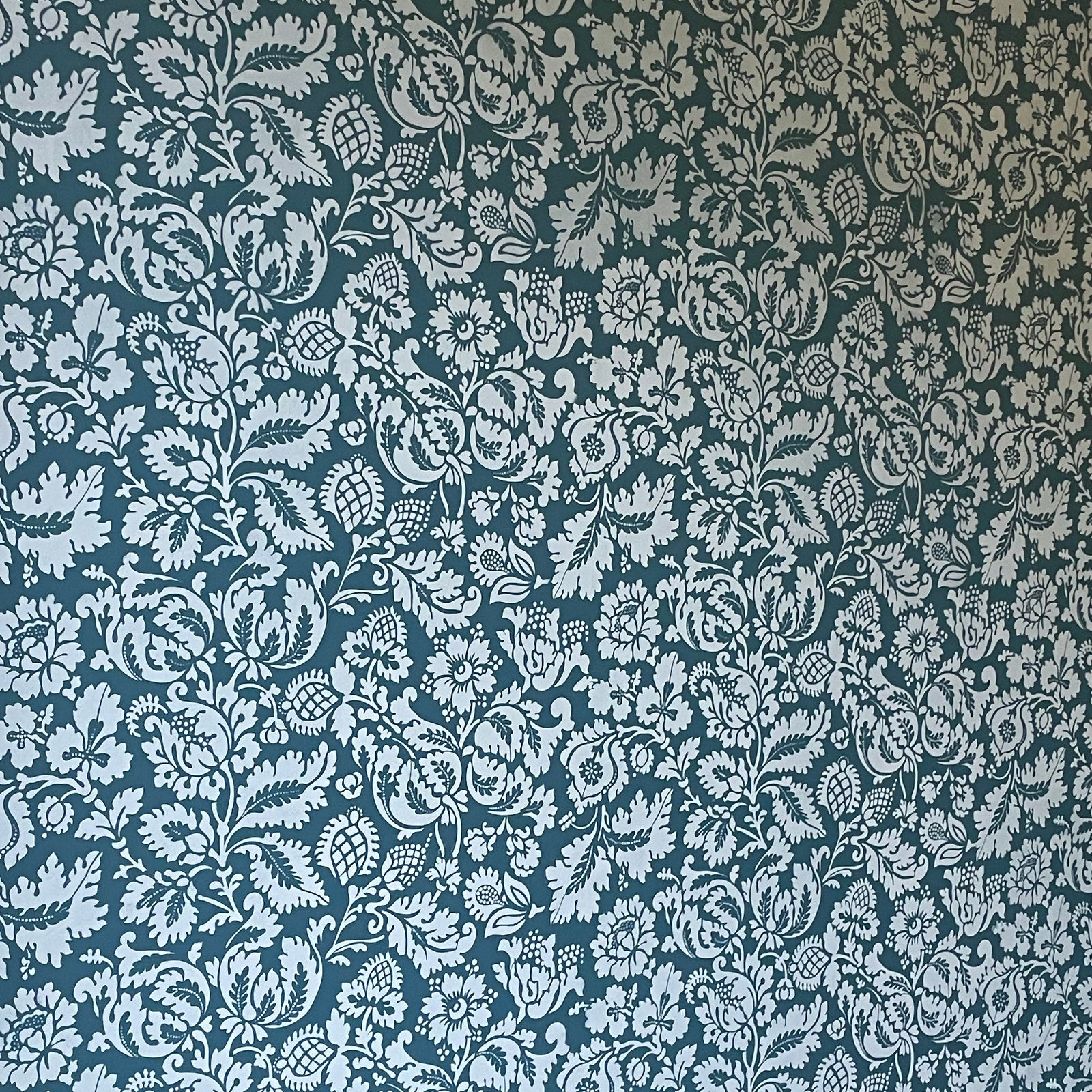 William Morris Venetian wallpaper stencil - stencilup.co.uk