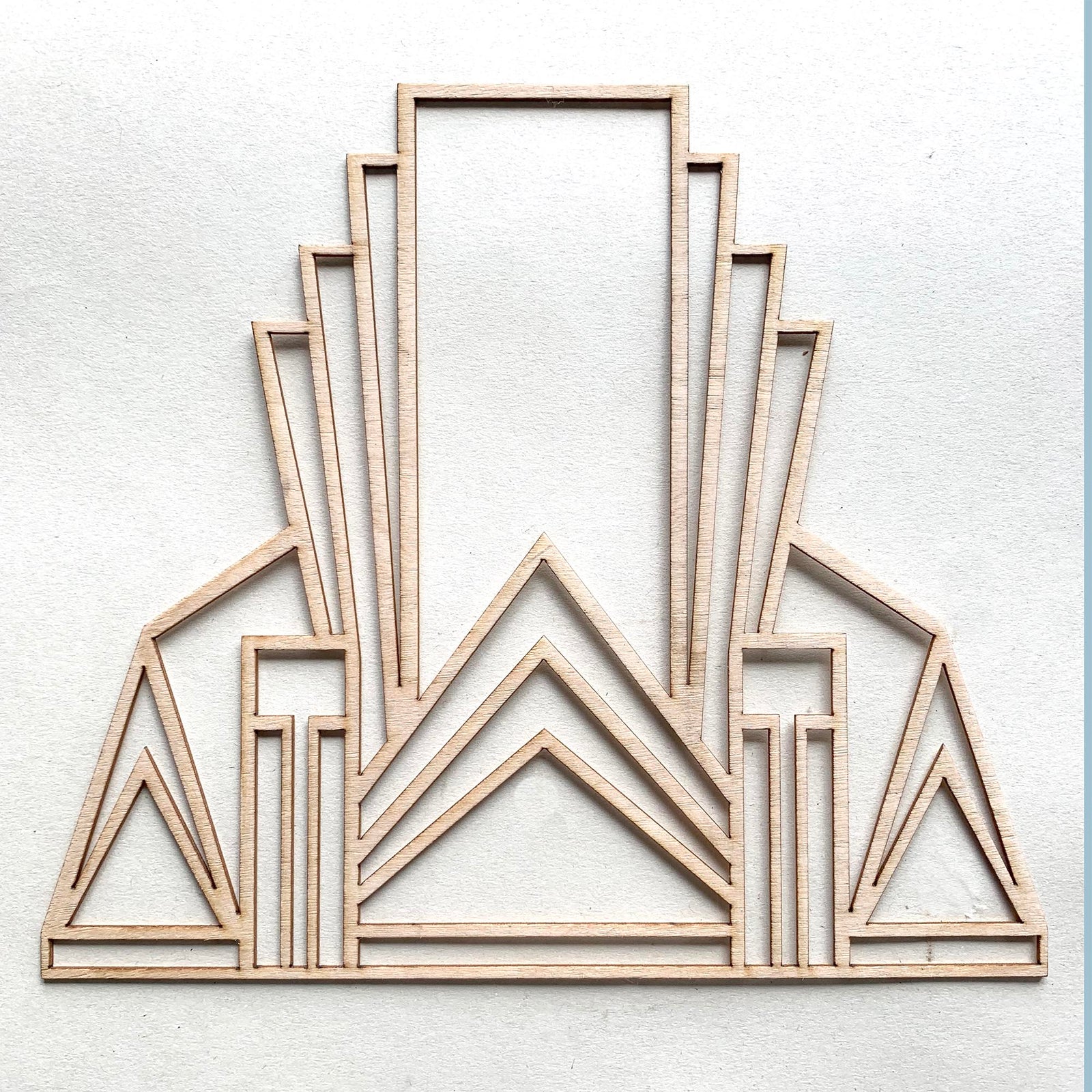 gatsby glitz art deo motif - wooden panel - stencil.co.uk