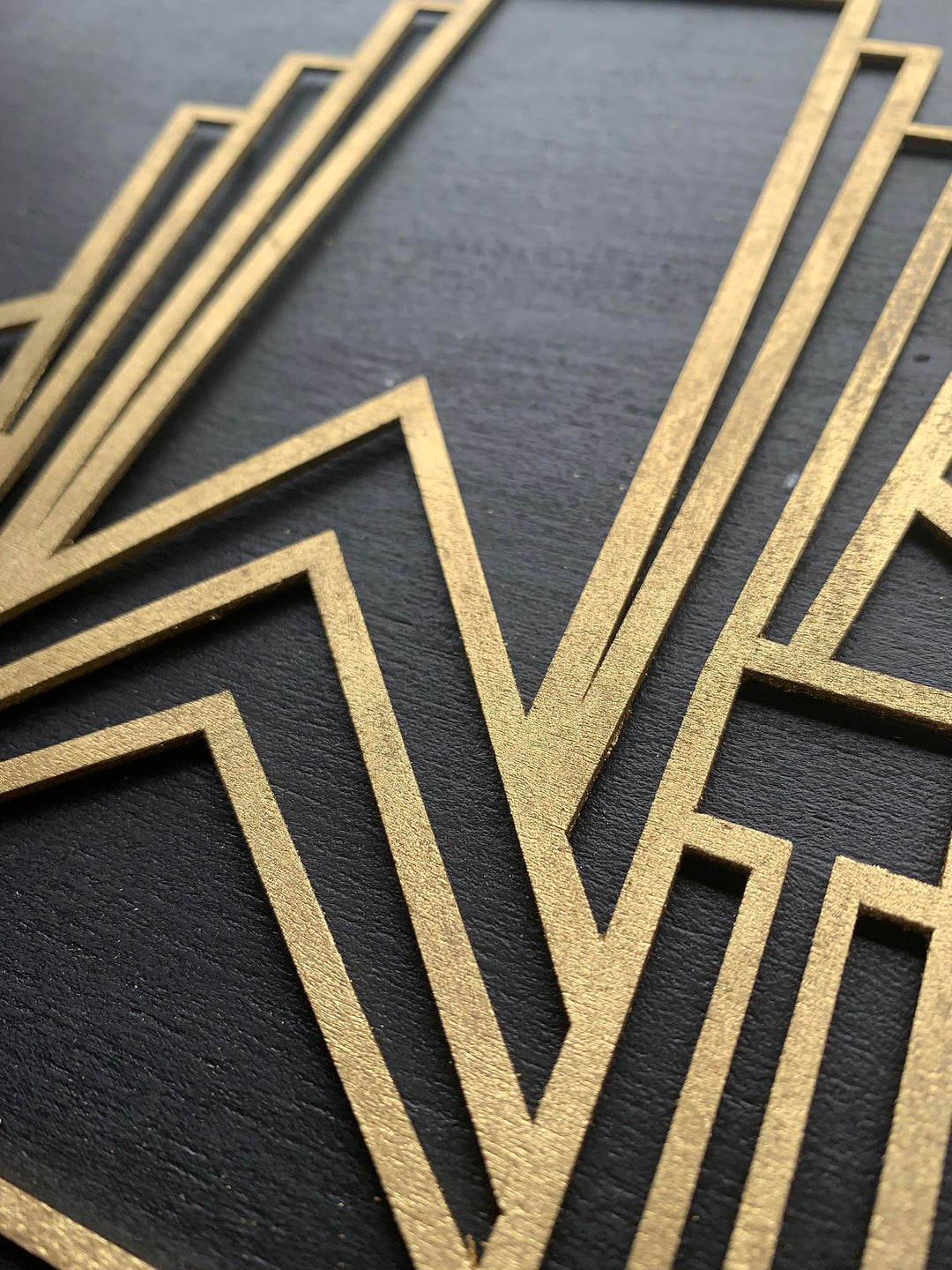 gatsby glitz art deo motif - wooden panel - stencil.co.uk
