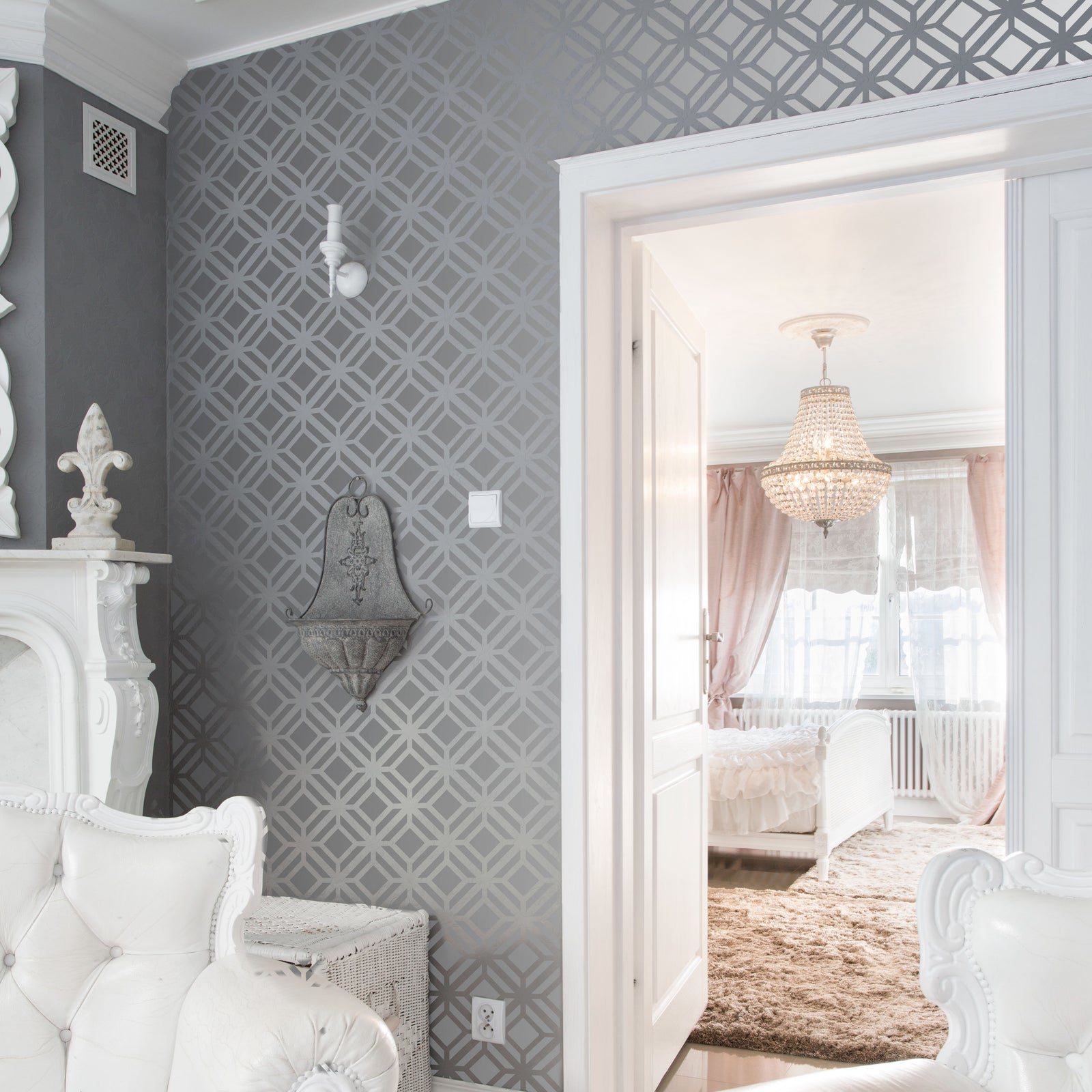 TILTED SQUARE LATTICE Wall Stencil - Stencil Up